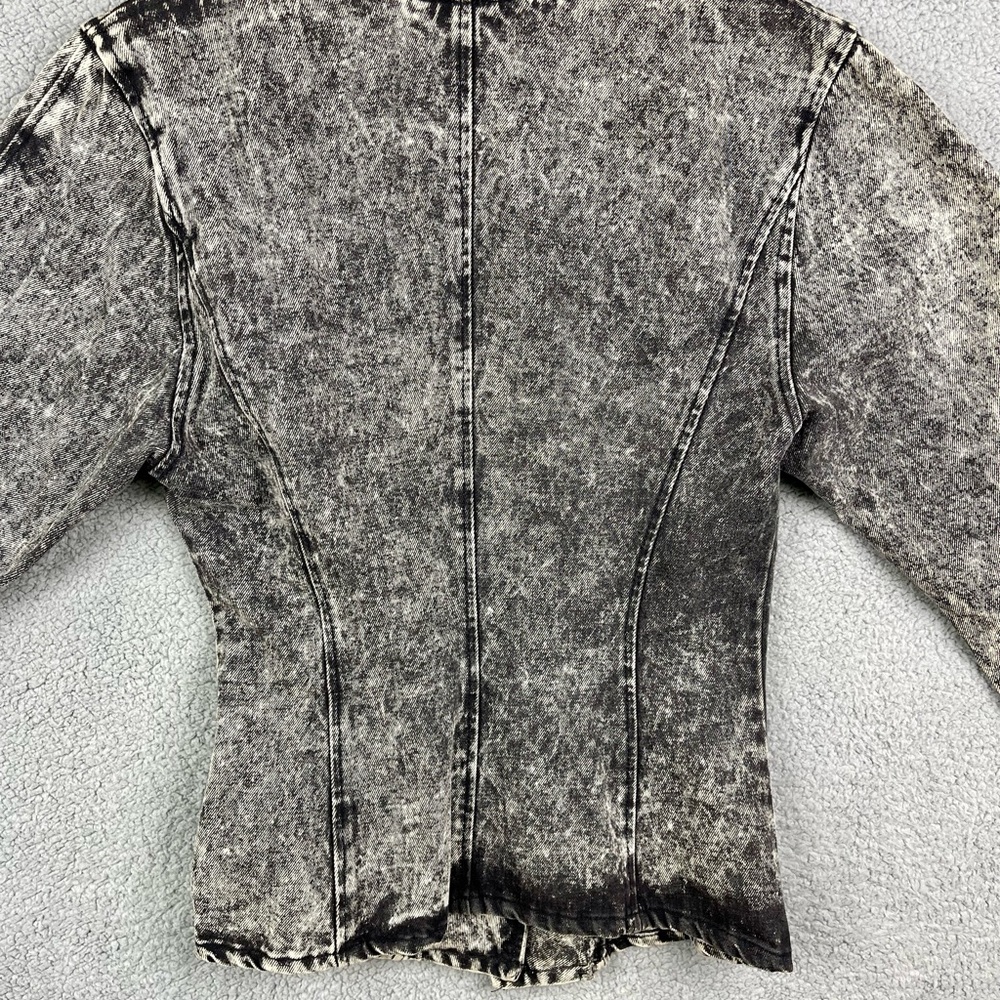 Vintage Acid Wash Gray Denim Jacket - Picture 10 of 10